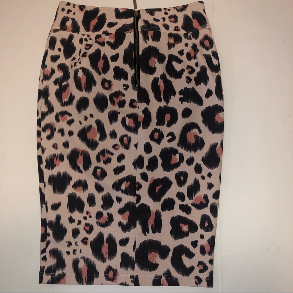 Kardashian kollection ladies skirt size xs